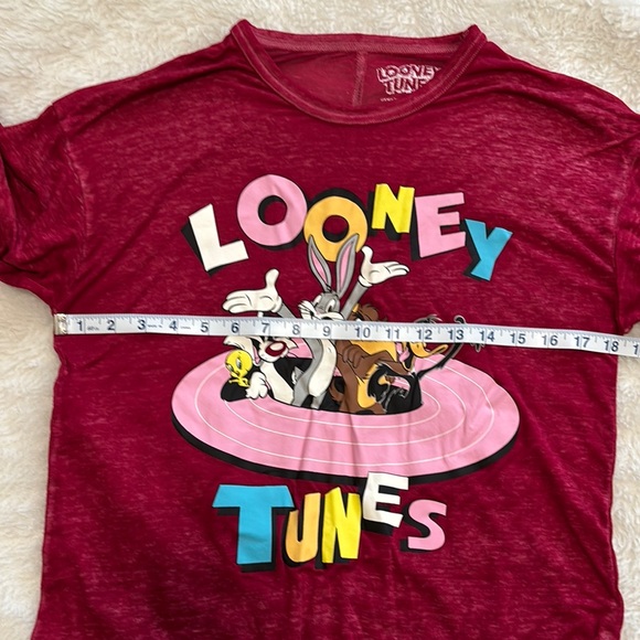 Looney Tunes Women’s Red Graphic T-Shirt - Picture 8 of 10